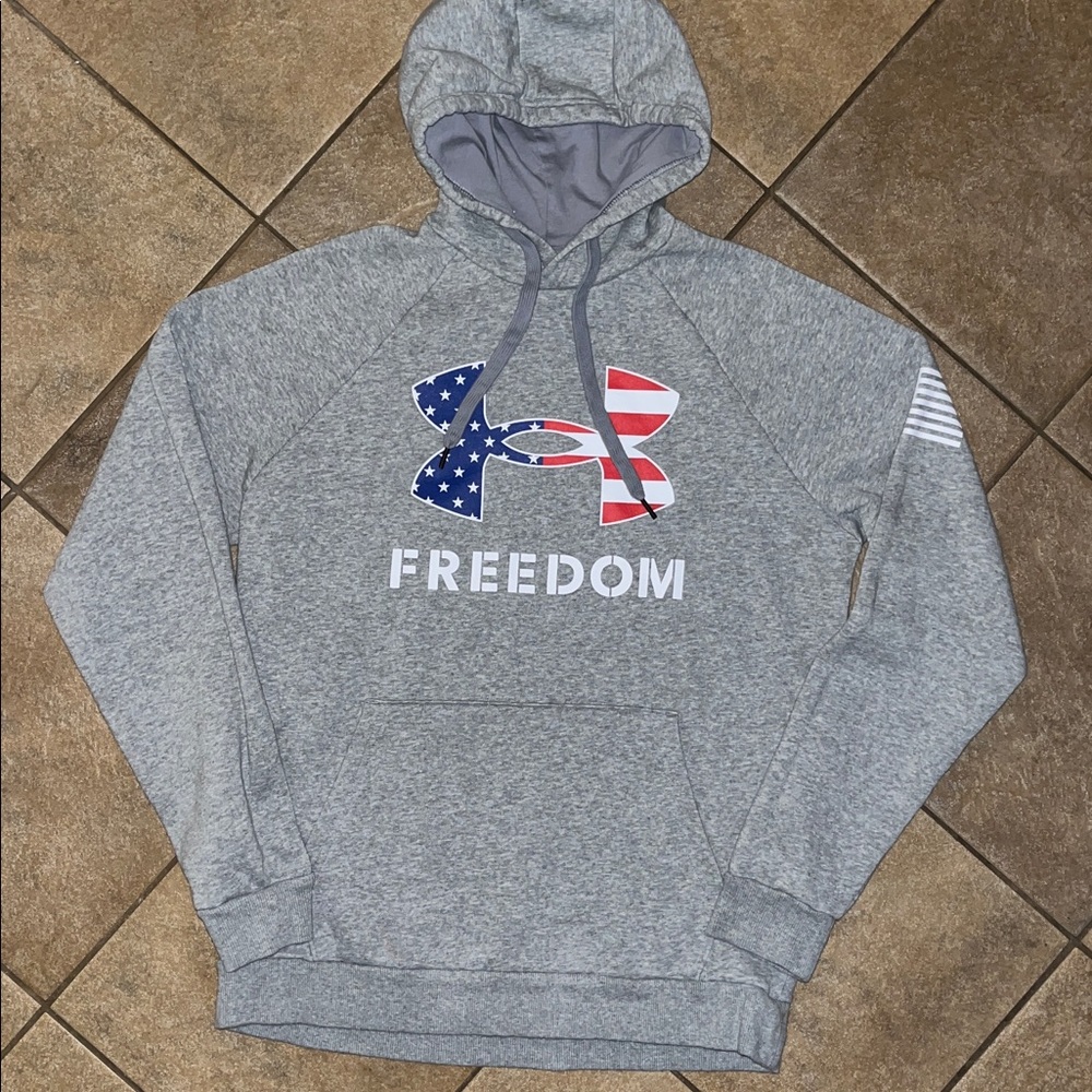 Under Armour Gray Freedom  Hooded Sweatshirt Size Medium